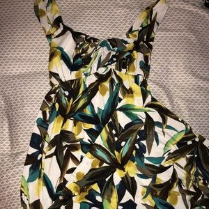 Leaf pattern maxi dress